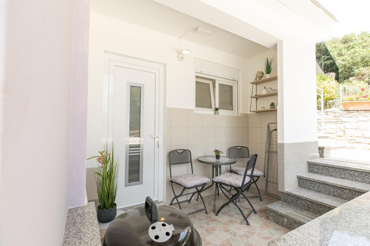 Apartment Tina Stinjan