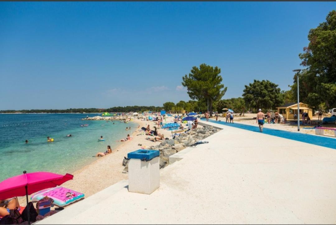 Tina Stinjan Apartment Pula
