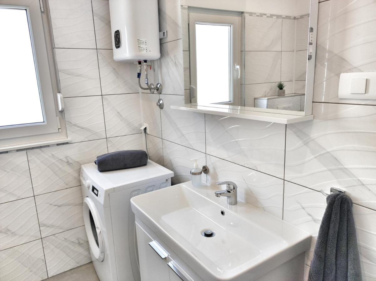 Apartmán Tina Stinjan *